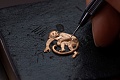 Нажмите на изображение для увеличения
Название: Vacheron_Constantin_M_tiers_d_Art_La_L_gende_du_Zodiaque_Chinois_Year_of_the_Monkey_5.jpg
Просмотров: 330
Размер:	132.3 Кб
ID:	1190322