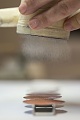 Нажмите на изображение для увеличения
Название: Slim-d'Hermes-Email-Grand-Feu_Dusting-the-enamel-02.jpg
Просмотров: 240
Размер:	150.8 Кб
ID:	1345014