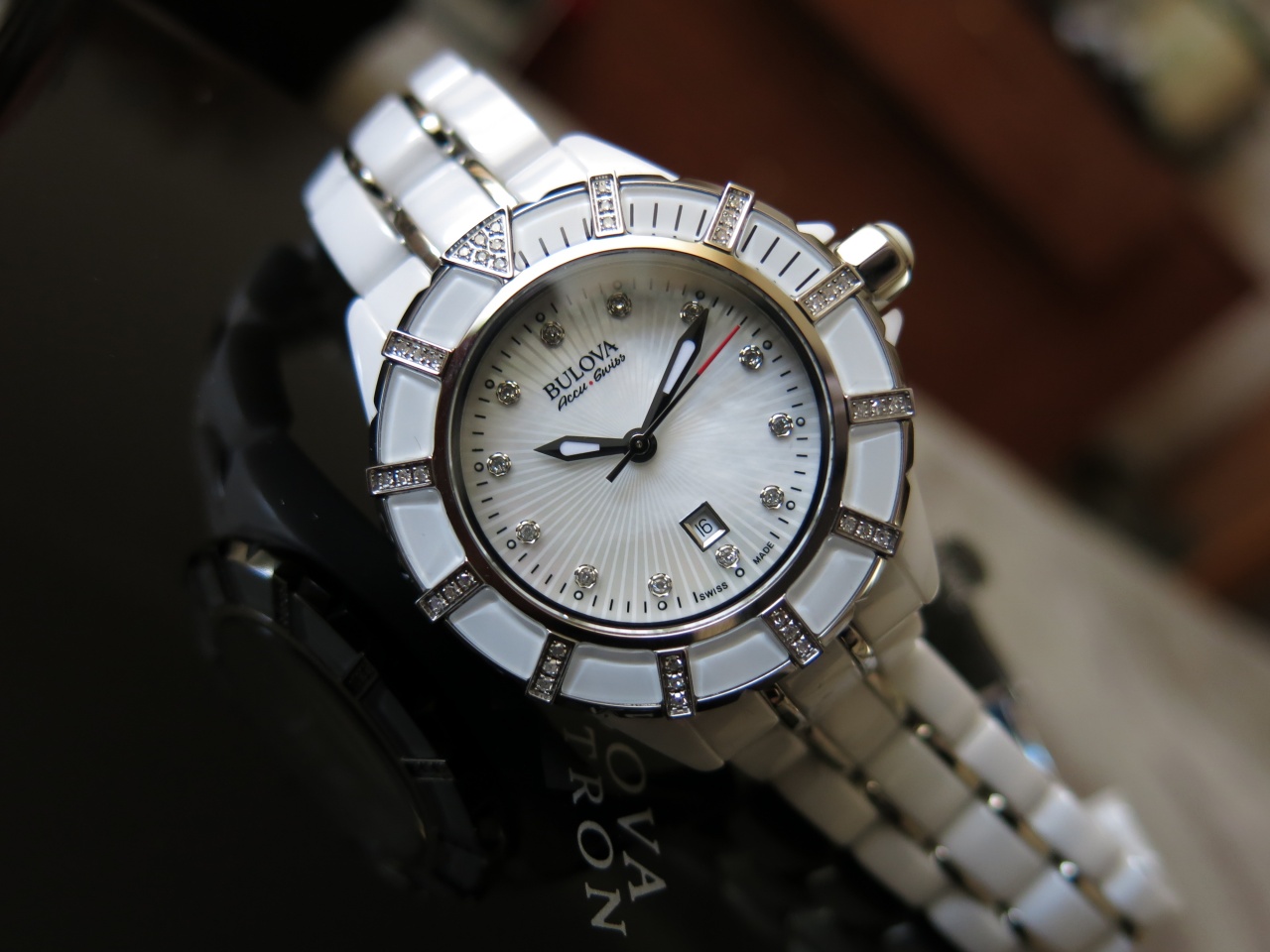 Bulova accutron swiss online