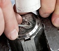Нажмите на изображение для увеличения
Название: Panerai-Sealand-for-Purdey-hand-engraving-with-burin-Perpetuelle-900x782.jpg
Просмотров: 847
Размер:	144.3 Кб
ID:	1979929