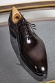 Нажмите на изображение для увеличения
Название: Berluti-Bespoke-7.jpg
Просмотров: 195
Размер:	250.7 Кб
ID:	2153249