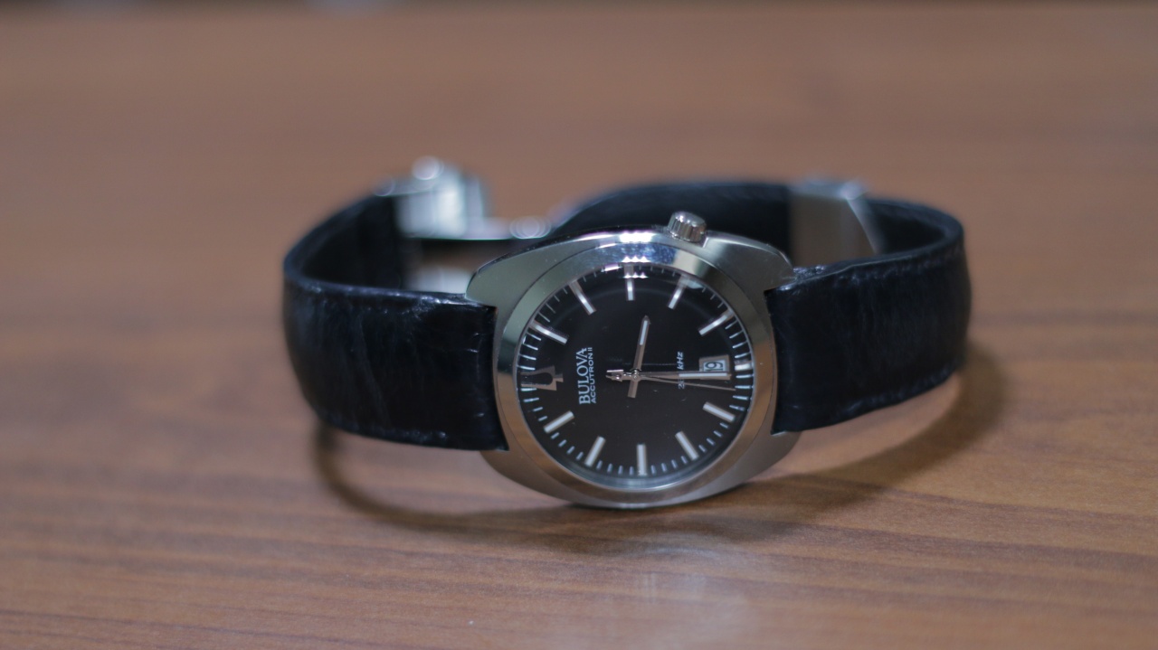 Bulova p102 movement hot sale