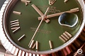 Нажмите на изображение для увеличения
Название: Rolex-Day-Date-60th-Anniversary-Edition-Green-Dial-Ref.-228235-3.jpg
Просмотров: 267
Размер:	351.0 Кб
ID:	2435665