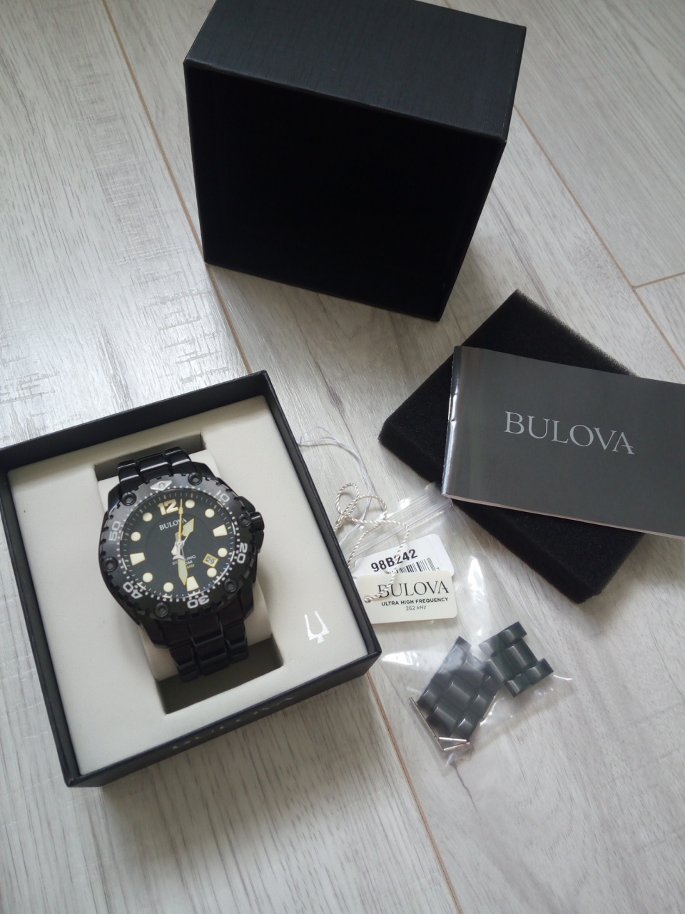 Bulova 98b242 hotsell