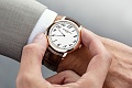 Нажмите на изображение для увеличения
Название: 1-vacheron-constantin-la-musique-du-temps-les-cabinotiers-minute-repeater-ultra-thin-a-romantic-.jpg
Просмотров: 463
Размер:	367.6 Кб
ID:	2798137
