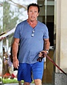 Нажмите на изображение для увеличения
Название: Arnold+Schwarzenegger+Steps+Out+Brentwood+BStUWikToRbx.jpg
Просмотров: 428
Размер:	166.3 Кб
ID:	3242909