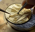 Нажмите на изображение для увеличения
Название: 8-04_REINE_CLOISONNE.jpg
Просмотров: 415
Размер:	73.3 Кб
ID:	380855