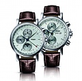 Нажмите на изображение для увеличения
Название: 3839_Die-Hritage-Grand-Chronographe-aus-dem-Hause-NIVREL.jpg
Просмотров: 734
Размер:	73.3 Кб
ID:	73618
