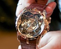 Нажмите на изображение для увеличения
Название: Roger-Dubuis-Quatour-6.jpg
Просмотров: 674
Размер:	406.1 Кб
ID:	736352