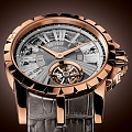 Нажмите на изображение для увеличения
Название: 26-gphg2010_rogerdubuis_10_0628_excalibur_repetition_min_01.jpg
Просмотров: 517
Размер:	94.4 Кб
ID:	96038