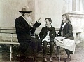 Нажмите на изображение для увеличения
Название: Tolstoy_and_his_grandchildrens.jpg
Просмотров: 463
Размер:	223.1 Кб
ID:	97928