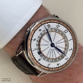 Нажмите на изображение для увеличения
Название: DeBethune_DDB25WorldTraveller_wristshot.jpg
Просмотров: 376
Размер:	153.8 Кб
ID:	1585777