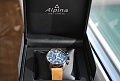 Нажмите на изображение для увеличения
Название: ALPINA Pilot Big Date Chronograph matte navy blue_2.jpg
Просмотров: 83
Размер:	601.4 Кб
ID:	2287289