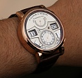 Нажмите на изображение для увеличения
Название: A-Lange-Sohne-Zeitwerk-Striking-pink-gold-6.jpg
Просмотров: 784
Размер:	203.8 Кб
ID:	1167554